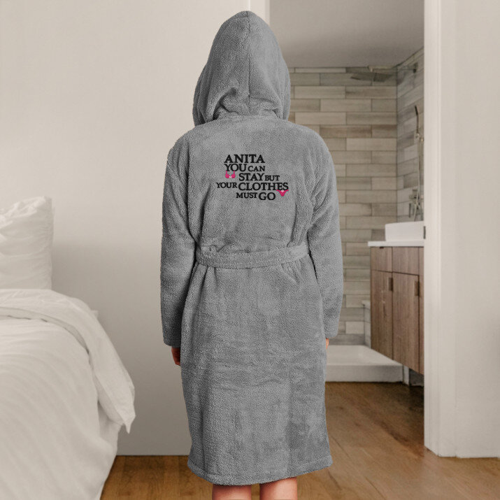 Clothes must go - Flisinis chalatas