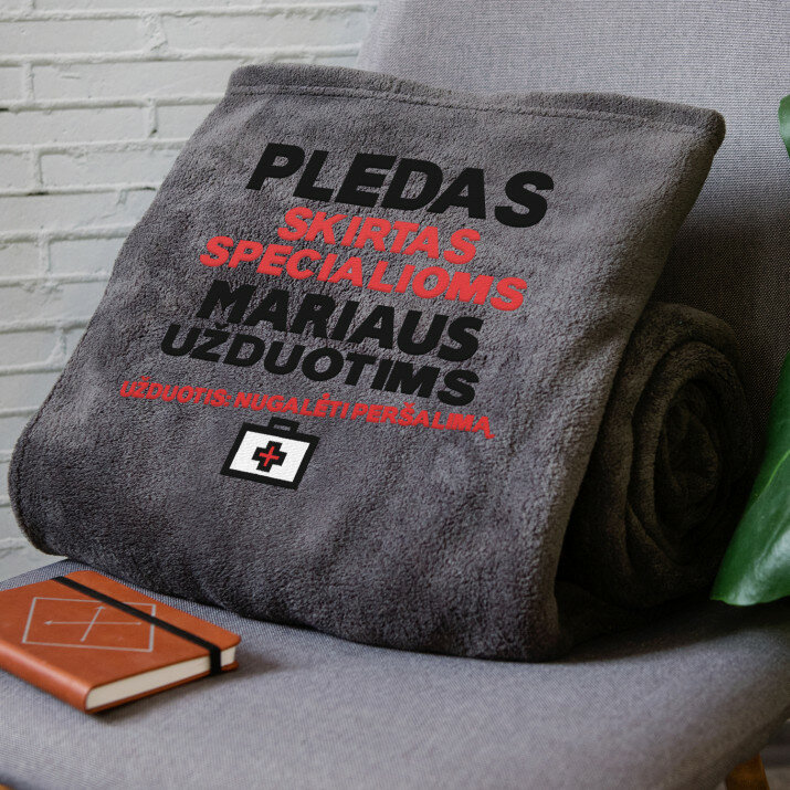 Specialioms užduotims - Išsiuvinėtas pledas