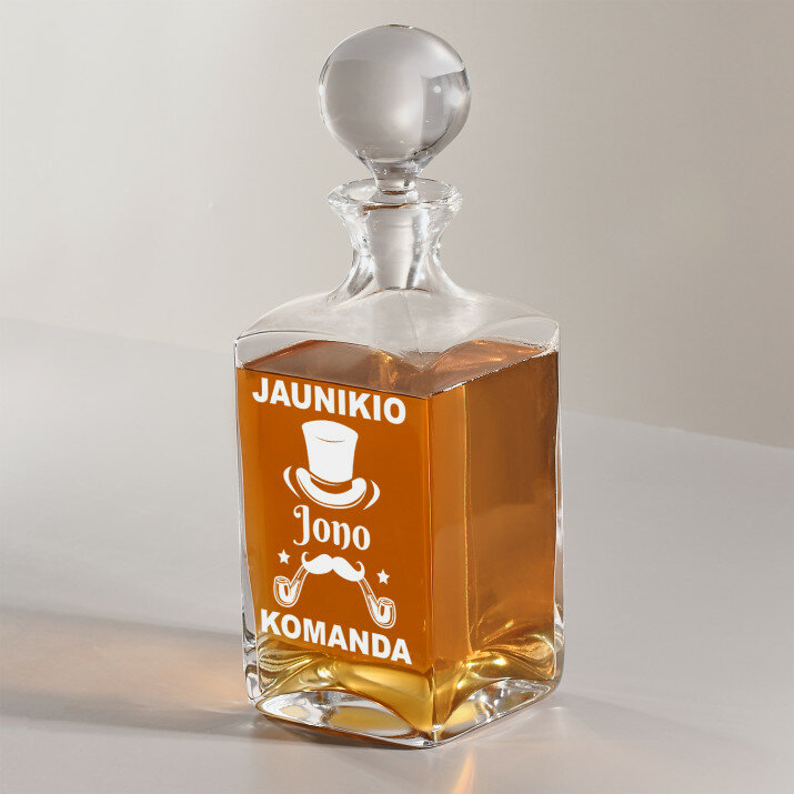 Jaunikio komanda - Graviruotas viskio grafinas