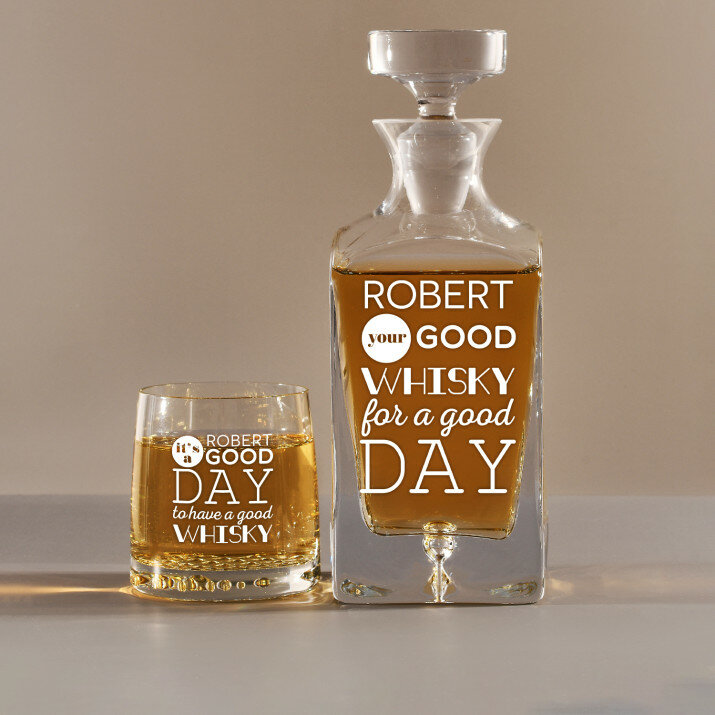 Good day - Graviruotų grafino ir viskio taurių rinkinys Good day - Graviruotų grafino ir viskio taurių rinkinys