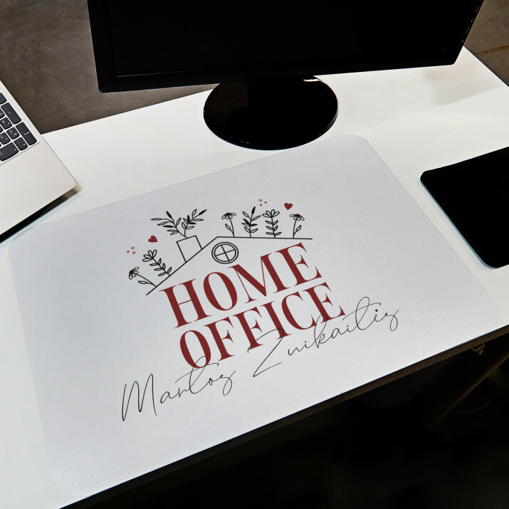 Home office - kilimėlis ant rašomojo stalo