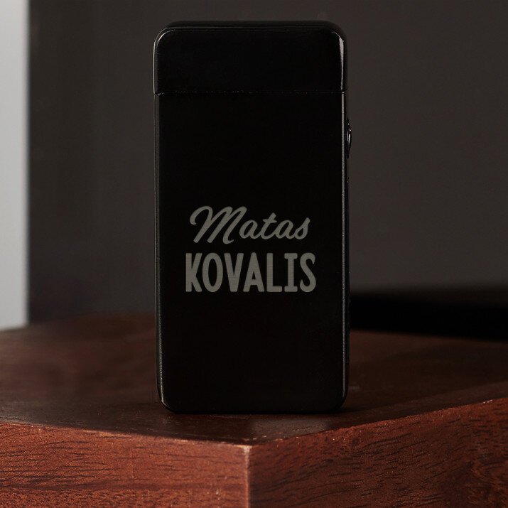 Vardas ir pavardė - Juodas plazminis žiebtuvėlis