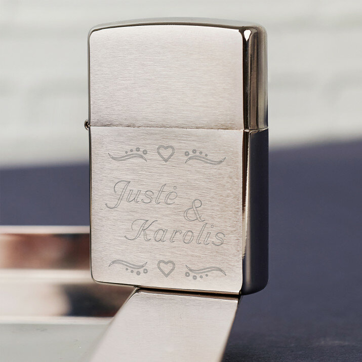 Vardai - Graviruotas Zippo Žiebtuvėlis 