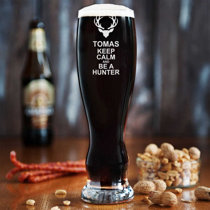 Keep calm and be a hunter - Graviruotas alaus bokalas