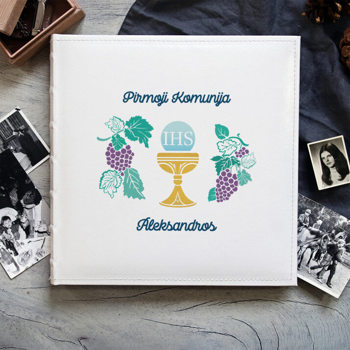 Komunija - Nuotraukų albumas Komunija - Nuotraukų albumas