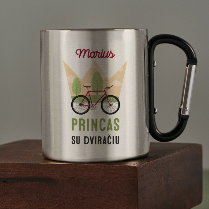 princas su dviračiu - Metalinis puodelis su karabinu