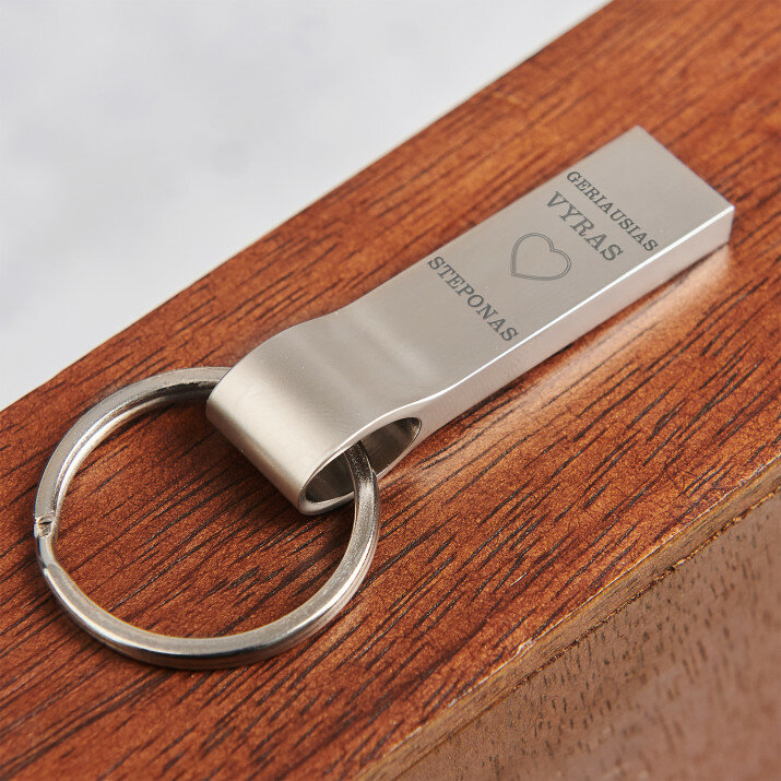 Geriausias vyras - Raktų pakabukas - usb raktas sidabrinis