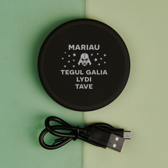 Tegul galia lydi tave - Indukcinis įkroviklis su apšvietimu