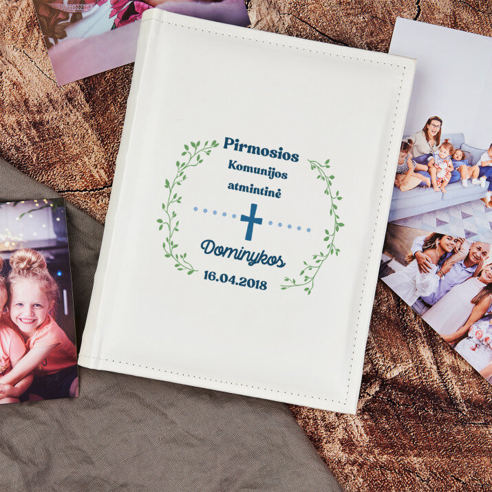 Pirmosios komunijos atmintinė - Nuotraukų albumas
