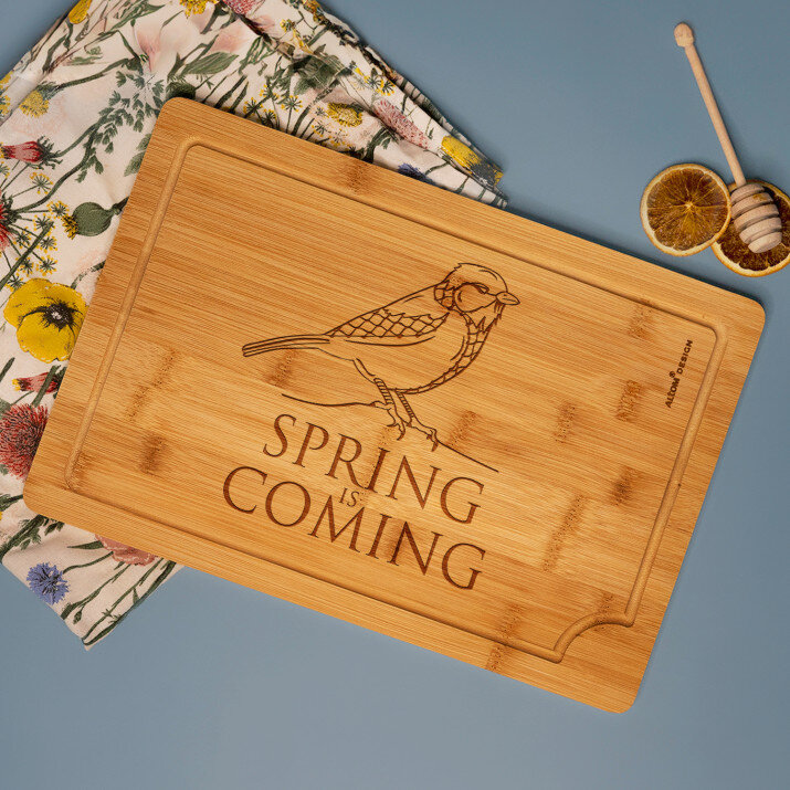 Spring is coming - Pjaustymo lenta su graviravimu 