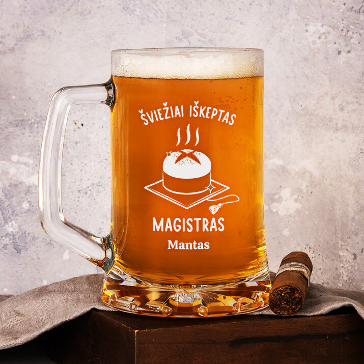 šviežiai iškeptas magistras - Alaus bokalas