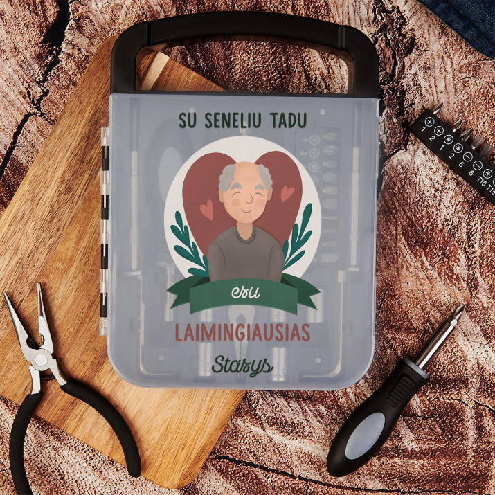Su seneliu - įrankių rinkinys