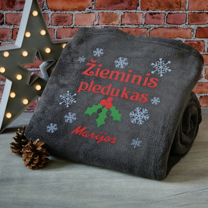 Žieminis pledukas - Išsiuvinėtas pledas