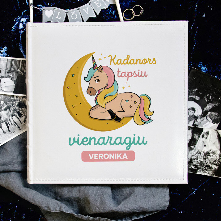 Tapsiu vienaragiu - Nuotraukų albumas Tapsiu vienaragiu - Nuotraukų albumas