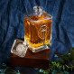 Gentleman - Graviruotas viskio grafinas 0.7 l